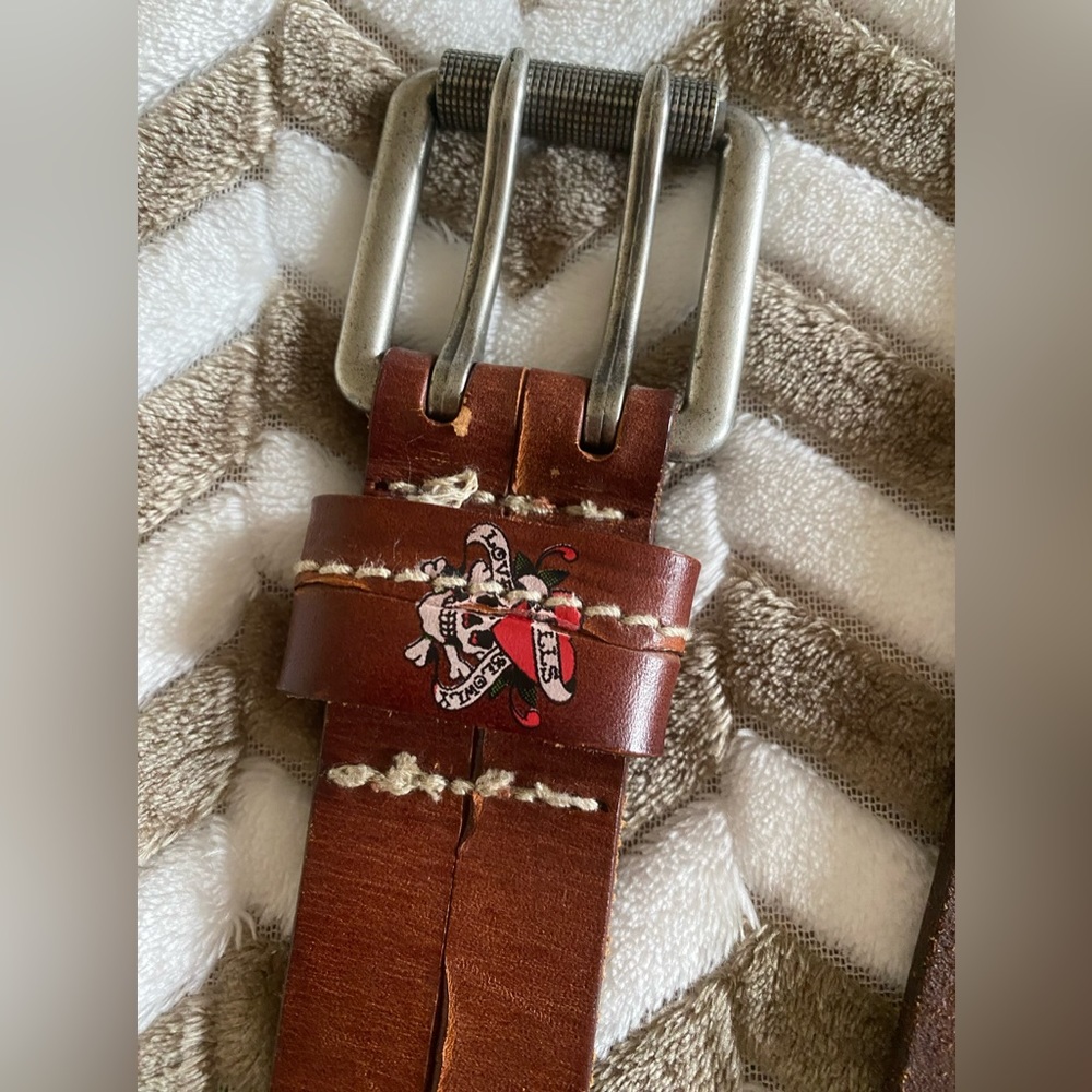 Ed Hardy brown leather belt - Picture 6 of 10